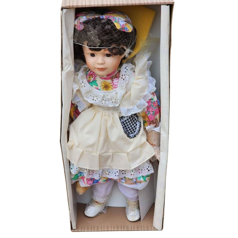 Vintage Collectible, Limit Porcelain Doll By Artmark Debutante Rowena WithCOA